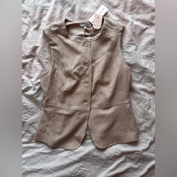 Maison D’Amelie Jackets & Blazers - Maison d’Amélie Paris Tailored Vest Beige Linen Blend Peplum Waistcoat Elegant